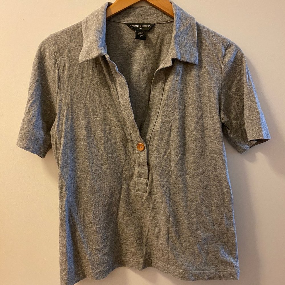 Heather gray banana republic shirt